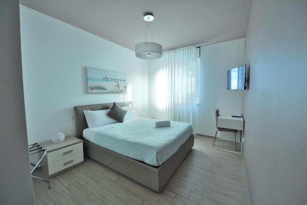 Hotel Karol Bari Airport Exterior foto